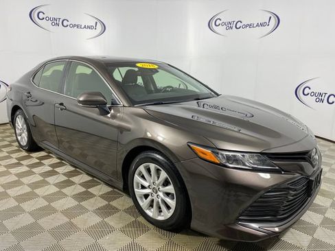 Certified 2018 Toyota Camry LE w/ Moonroof Package FWD image 1