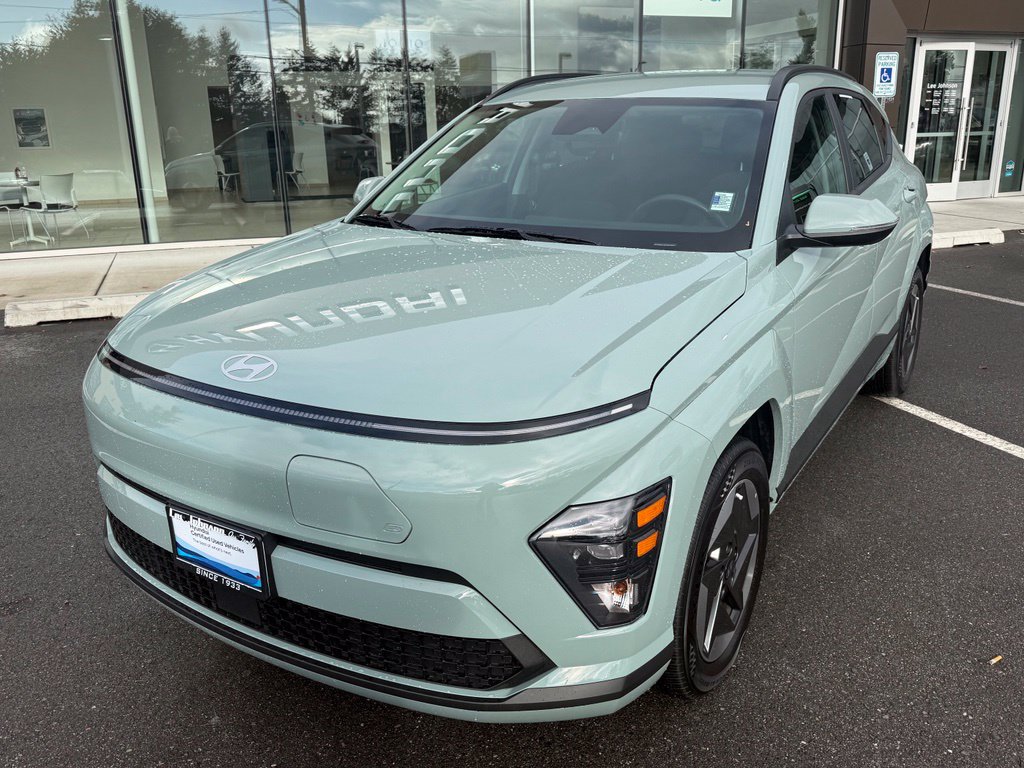 Certified 2024 Hyundai Kona SEL FWD image 9