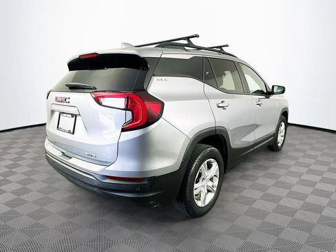 Used 2024 GMC Terrain SLE w/ Driver Convenience Package AWD/4WD image 12
