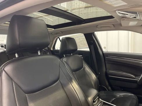 Used 2023 Chrysler 300 Touring L w/ Popular Equipment Group image 16