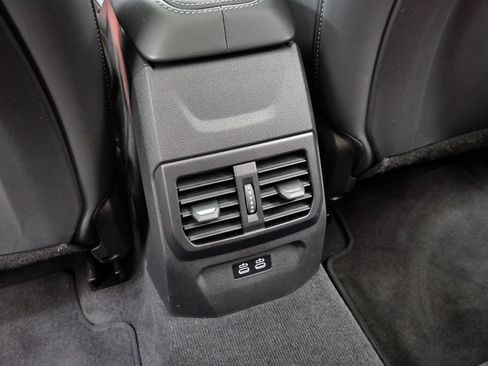 Used 2025 BMW 228i xDrive AWD/4WD image 21