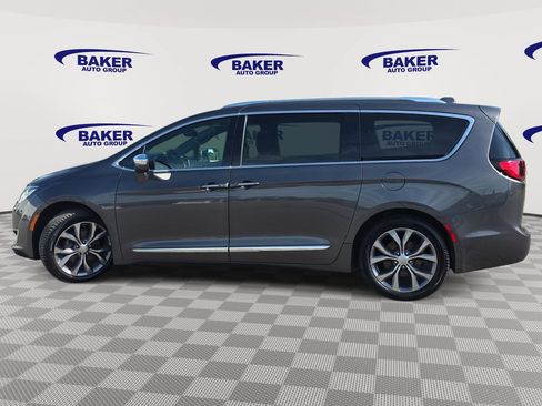 Used 2020 Chrysler Pacifica Limited FWD image 6
