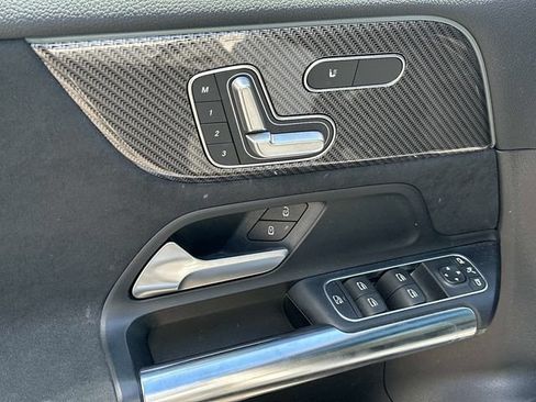 Certified 2022 Mercedes-Benz GLA 250 4MATIC image 16