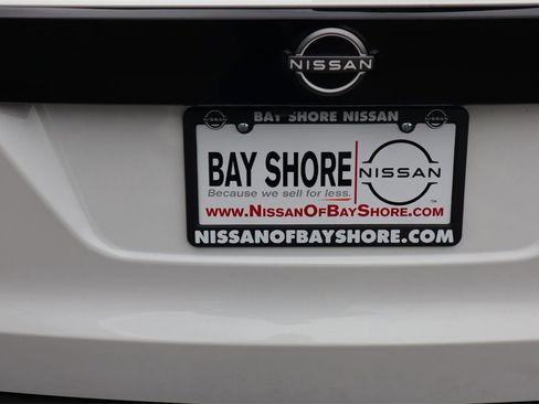 Certified 2025 Nissan Kicks SV image 34