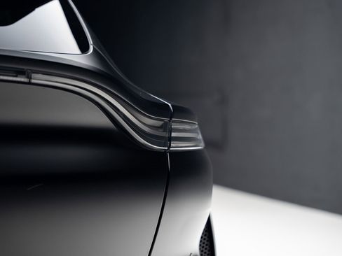 Used 2023 Aston Martin DBX 707 image 28