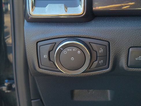 Used 2020 Ford Ranger Lariat w/ Technology Package image 16