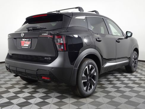 New 2026 Nissan Kicks SV w/ SV Premium Package image 3