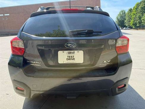 Used 2014 Subaru Crosstrek 2.0i Limited w/ Popular Package #1 AWD/4WD image 3