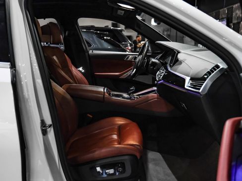 Used 2020 BMW X6 xDrive40i w/ Executive Package image 32