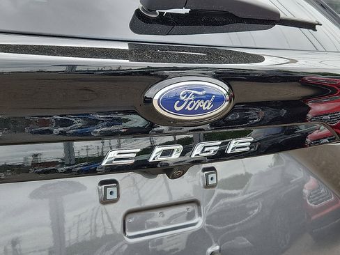 Used 2024 Ford Edge SEL w/ Convenience Package AWD/4WD image 28