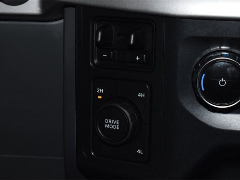 Used 2022 Ford F150 XLT w/ Equipment Group 301A Mid image 21