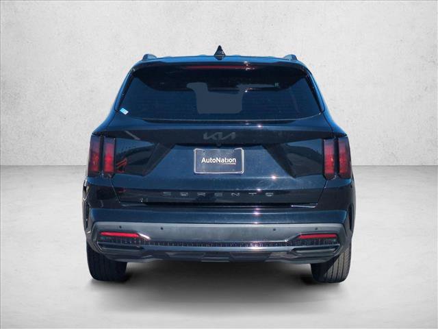 Used 2022 Kia Sorento S FWD image 7
