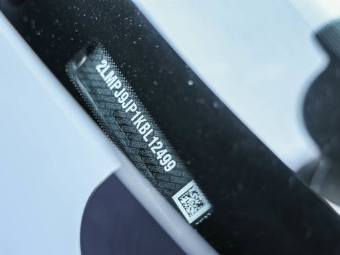 Used 2019 Lincoln Nautilus Black Label image 33