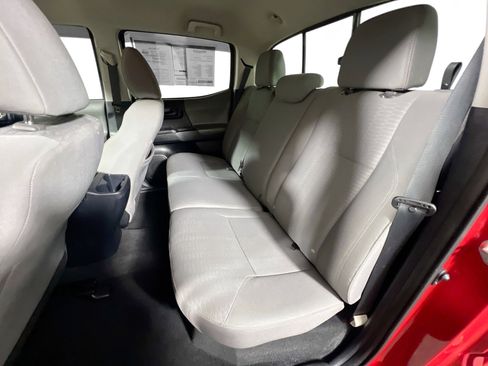 Used 2018 Toyota Tacoma SR RWD image 30