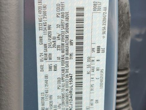 New 2024 Lincoln Corsair AWD w/ Equipment Group 102A image 25