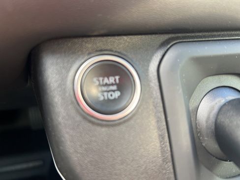 Used 2022 Land Rover Defender 110 X-Dynamic HSE image 28