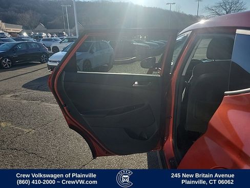 Used 2018 Hyundai Tucson SE w/ Cargo Package image 46