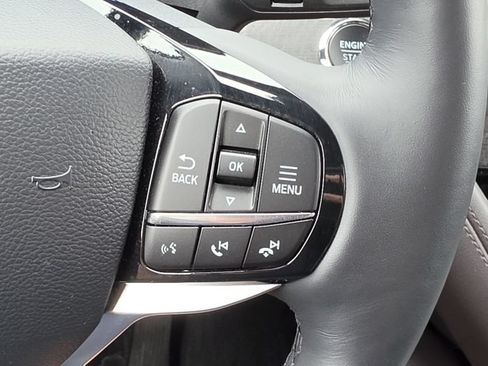 Used 2025 Ford Explorer Platinum AWD/4WD image 21