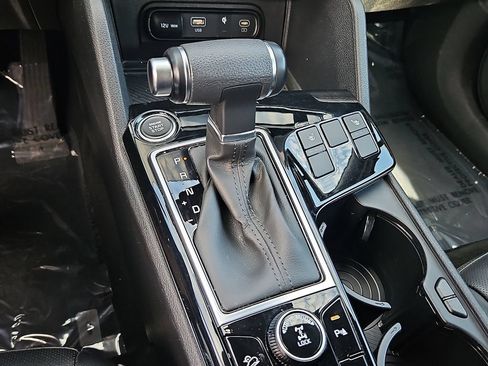 Certified 2023 Kia Sportage X-Line AWD/4WD image 16