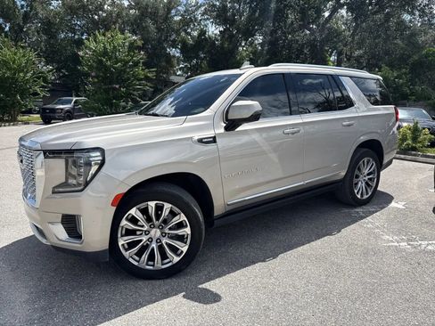 Used 2022 GMC Yukon Denali AWD/4WD image 4