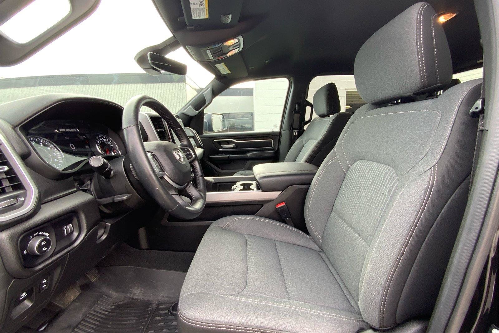 Used 2023 RAM 1500 Big Horn AWD/4WD image 10
