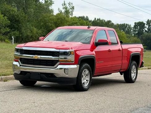 Used 2016 Chevrolet Silverado 1500 LT w/ All Star Edition AWD/4WD image 6