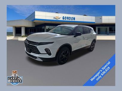 Used 2025 Chevrolet Blazer LT w/ Convenience Package