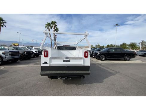 New 2026 GMC Sierra 2500 Pro w/ Convenience Package AWD/4WD image 7