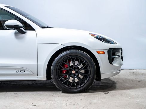 Used 2021 Porsche Macan GTS AWD/4WD image 12