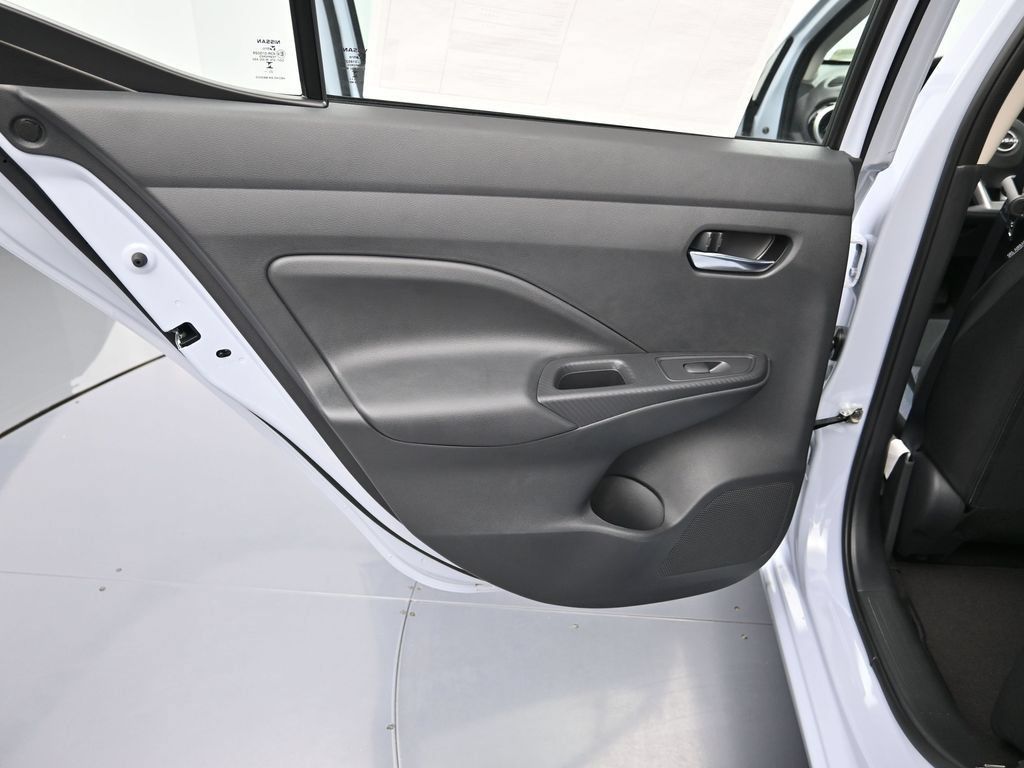 New 2025 Nissan Versa SV w/ Trunk Package FWD image 21