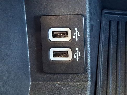 Used 2019 Ford F150 Lariat image 28