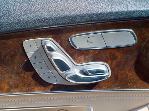 Used 2015 Mercedes-Benz C 300 4MATIC Sedan image 41