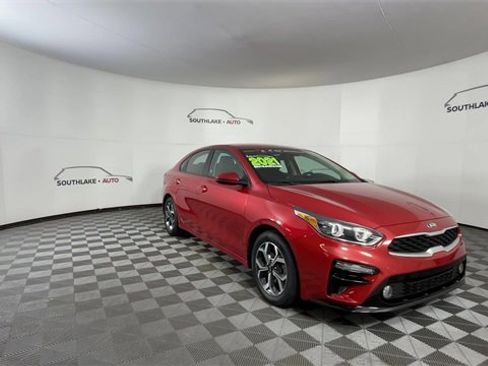 Certified 2021 Kia Forte LXS image 2