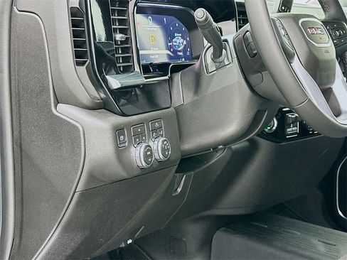 New 2026 GMC Sierra 3500 SLE w/ Preferred Package image 10