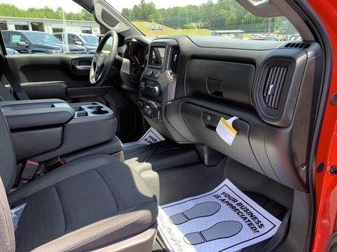 New 2025 Chevrolet Silverado 1500 Custom w/ Turbomax Blackout Package image 21