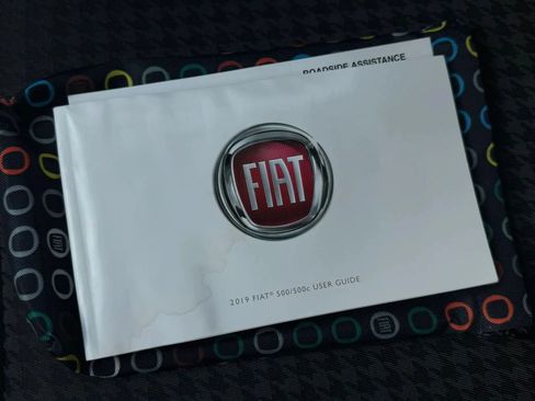 Used 2019 FIAT 500 Pop FWD image 19