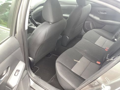 Used 2023 Nissan Sentra SV image 10