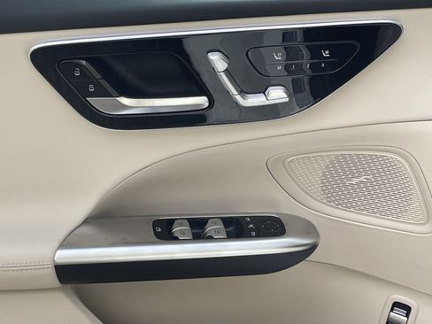New 2026 Mercedes-Benz C 300 Sedan image 17