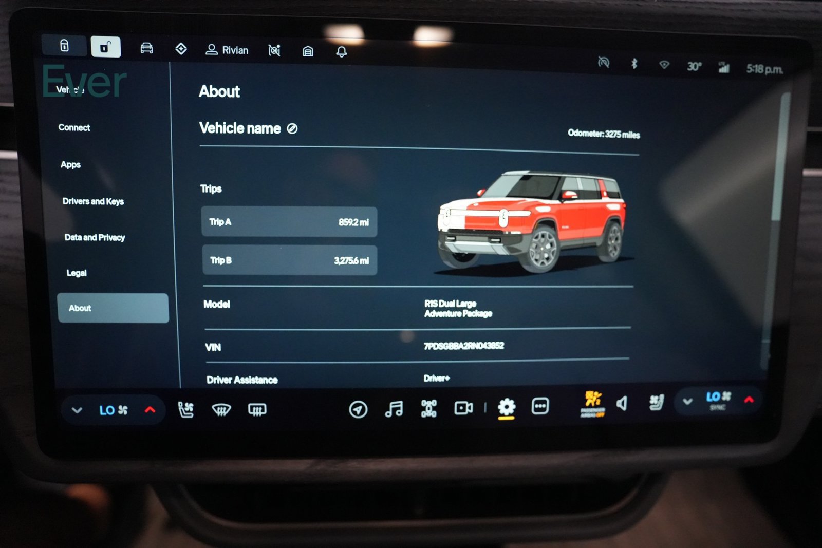 Used 2024 Rivian R1S Adventure Dual AWD/4WD image 7