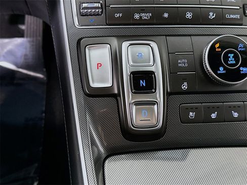 Certified 2023 Hyundai Santa Fe Limited image 11