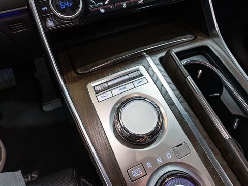 Used 2024 Genesis GV80 2.5T image 24