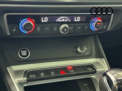 Used 2025 Audi Q3 2.0T Premium w/ Convenience Package image 22