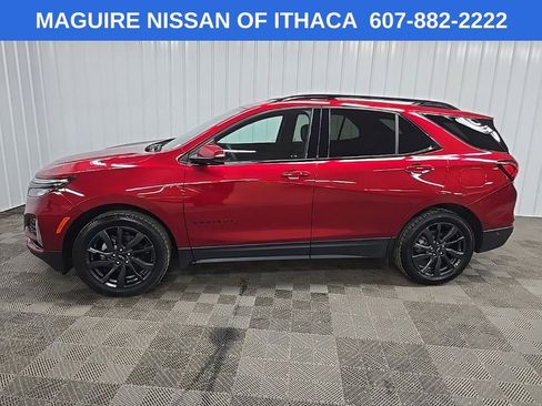 Used 2023 Chevrolet Equinox RS w/ RS Leather Package AWD/4WD image 5