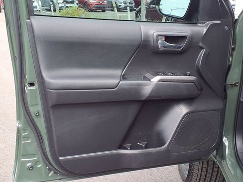 Used 2022 Toyota Tacoma TRD Sport RWD image 26