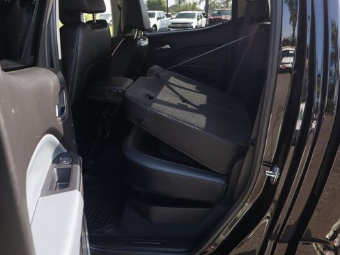 Used 2019 Chevrolet Colorado Z71 image 43