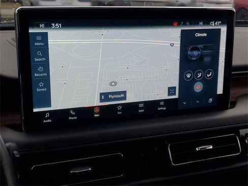 Certified 2023 Lincoln Nautilus Reserve image 27