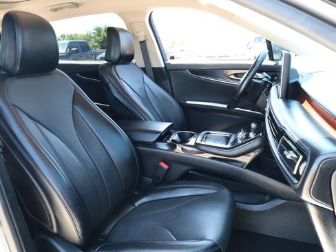 Used 2021 Lincoln Nautilus Reserve FWD image 30