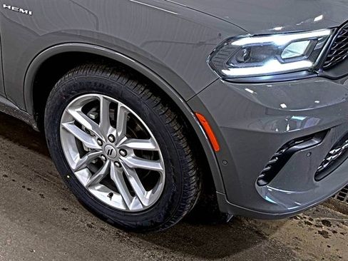Used 2025 Dodge Durango R/T AWD/4WD image 6