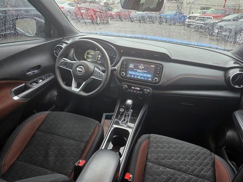 Used 2023 Nissan Kicks SR w/ Interior Electronics Package image 5