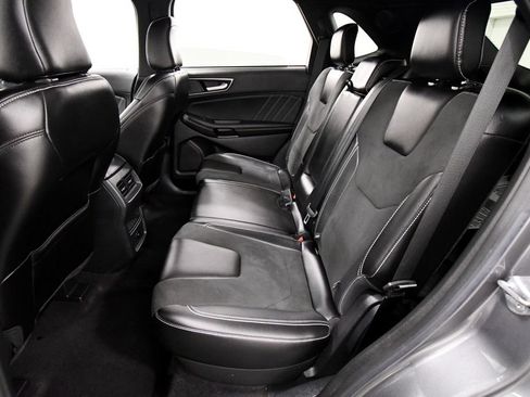 Used 2023 Ford Edge ST AWD/4WD image 15